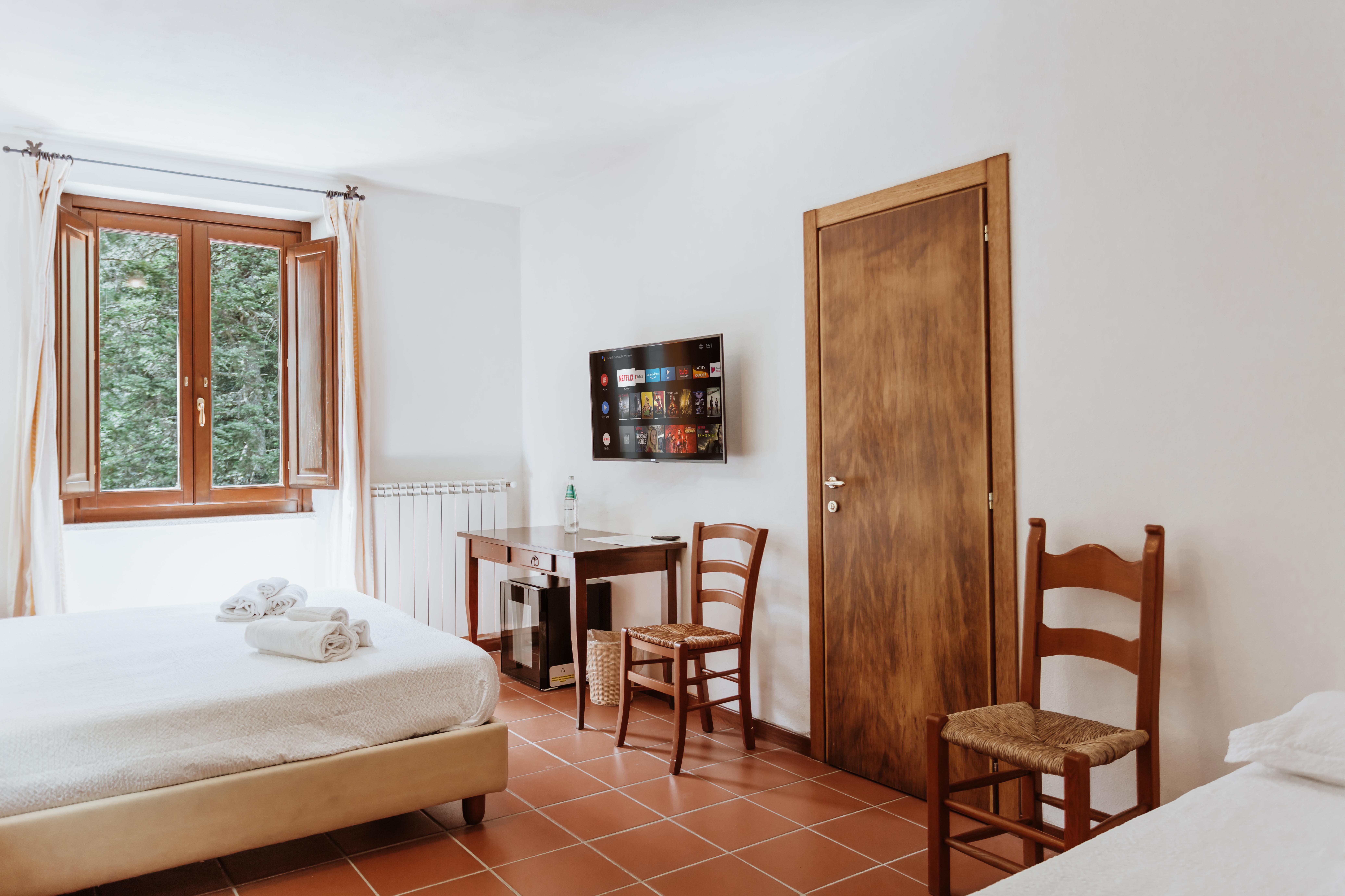 Vallicciola Nature Hotel 템피오파우사니아 외부 사진