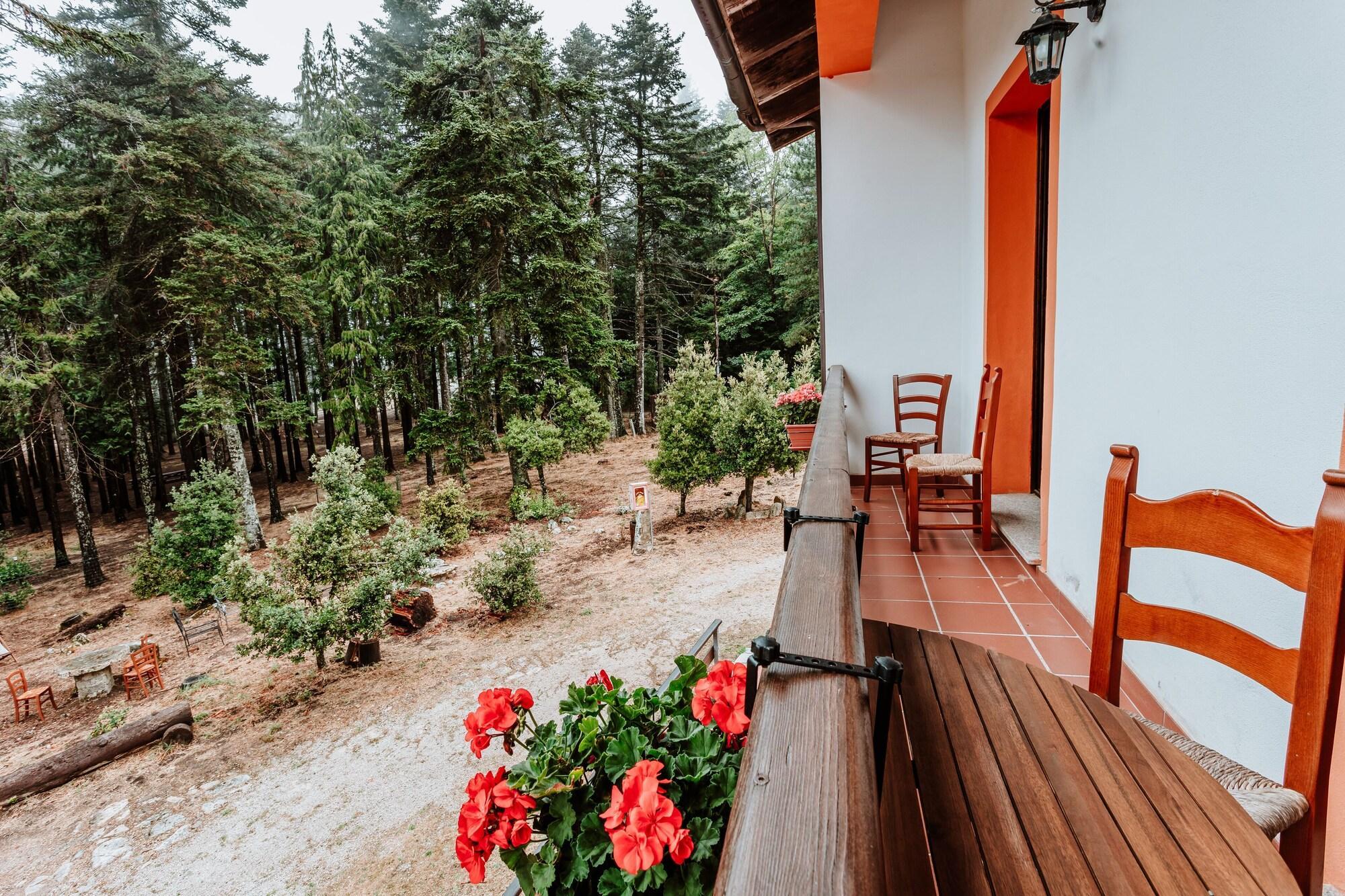 Vallicciola Nature Hotel 템피오파우사니아 외부 사진