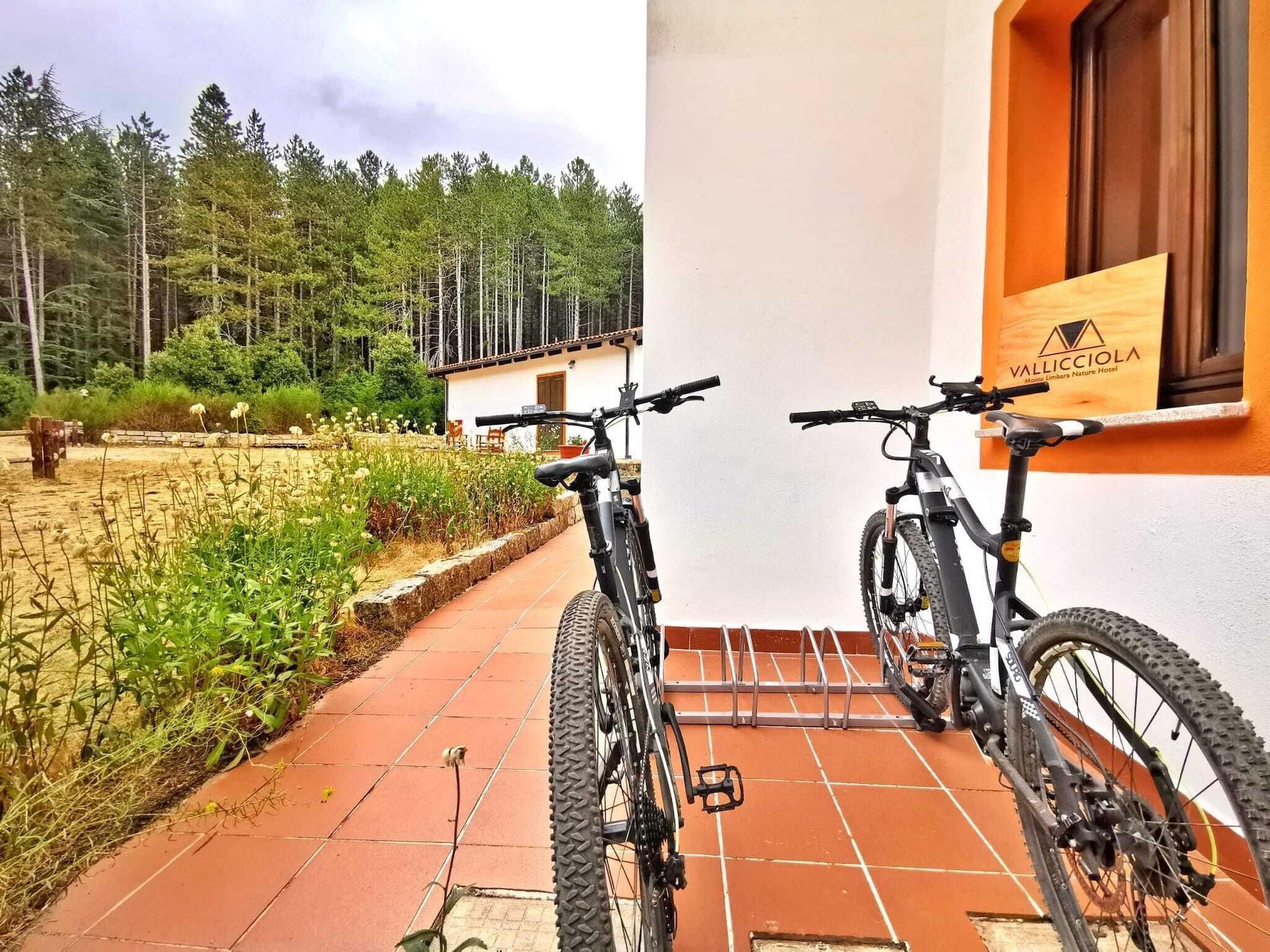 Vallicciola Nature Hotel 템피오파우사니아 외부 사진